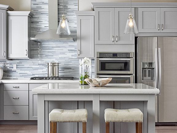 Open Kitchen Perfect for Entertaining