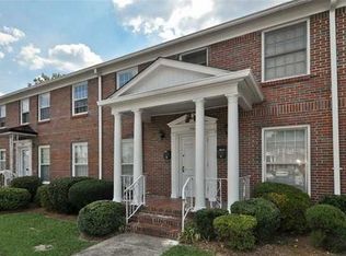 1920 Laurel Rd UNIT B, Vestavia, AL 35216