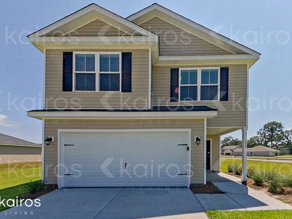 200 Redwood Ct