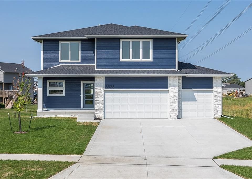 1st image of 5528 147th St