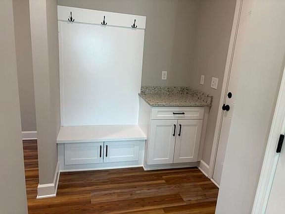 5th image of 459 Basalt Ct