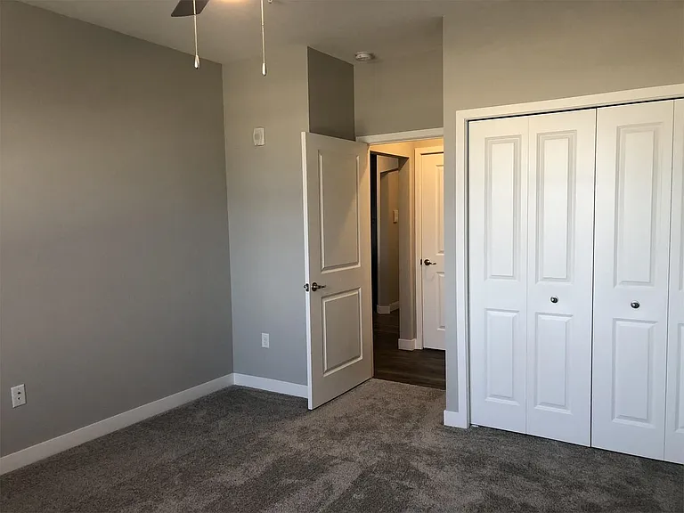 1673 McCleary Ln — Photo 8