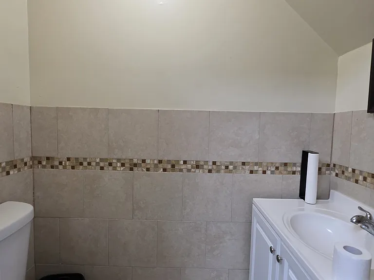 1226 South St — Photo 6