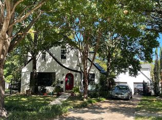 1904 Ben Hall Ct, Fort Worth, TX 76110