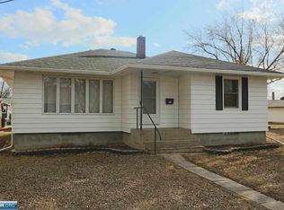 812 6th St S, Virginia, MN 55792