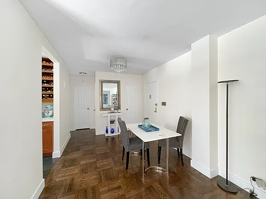 Sold by Keller Williams NYC | media 5