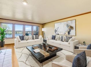 3095 Cambridge Rd, Cameron Park, CA 95682