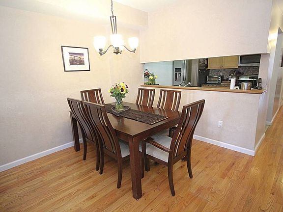 4th image of 1946 Bergen Ave #1B