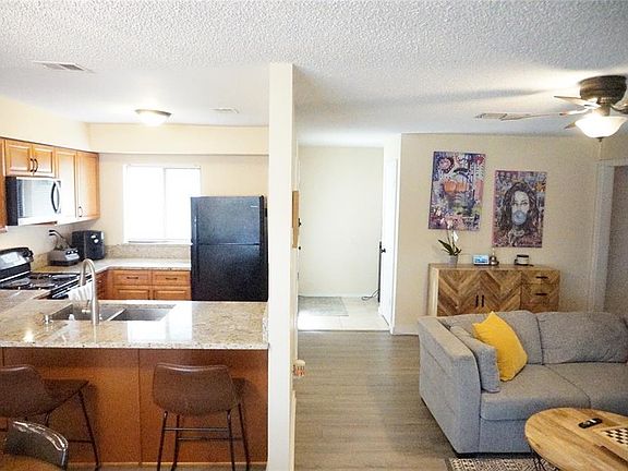 2nd image of 695 & 693 Belflower Pl