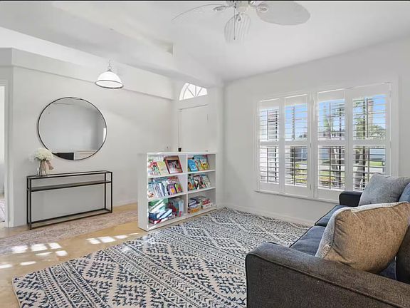 5th image of 2473 SE Sidonia St