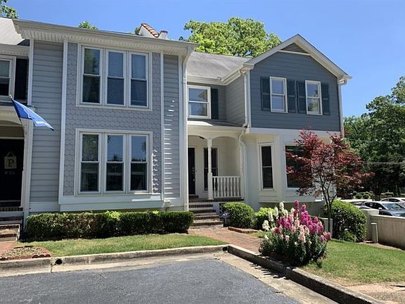 2nd image of 831 Clairemont Ave