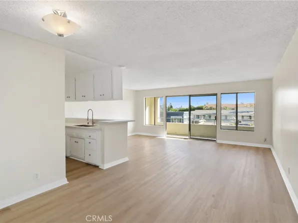 1187 E 3rd St Unit 215, Long Beach, CA 90802