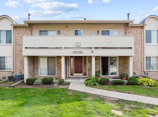 44447 Savery Dr, Canton, MI 48187