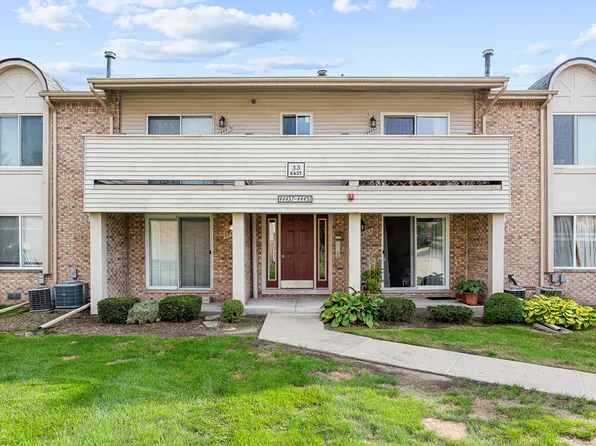 44447 Savery Dr, Canton, MI 48187
