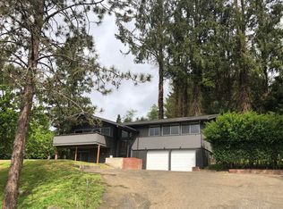 7700 Northwood Dr, Tillamook, OR 97141