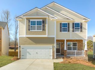 212 Hartwood Lake Ln, Greer, SC 29650