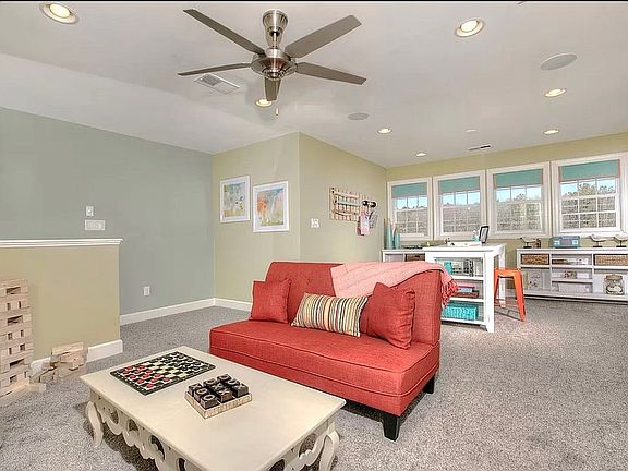 3rd image of 26319 E Old Gate Dr