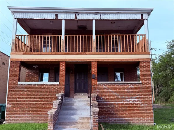 1905 Bond Ave, East Saint Louis, IL 62207