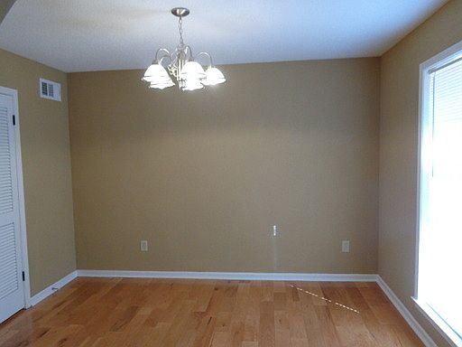 2nd image of 6080 Belle Grove Cv S