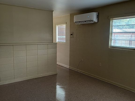 2nd image of 2601 W 25th Ave