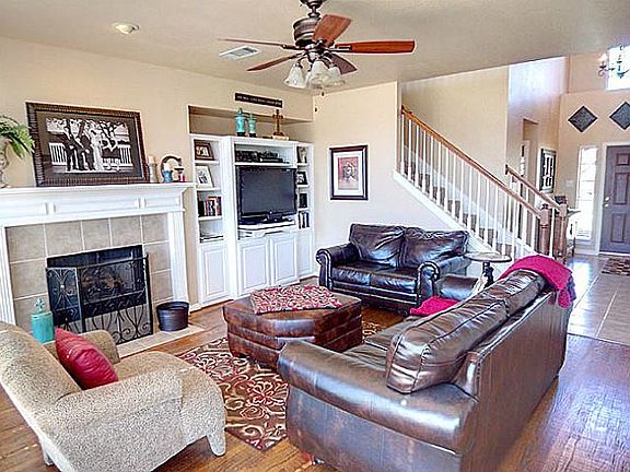 3rd image of 11 Creekside Dr