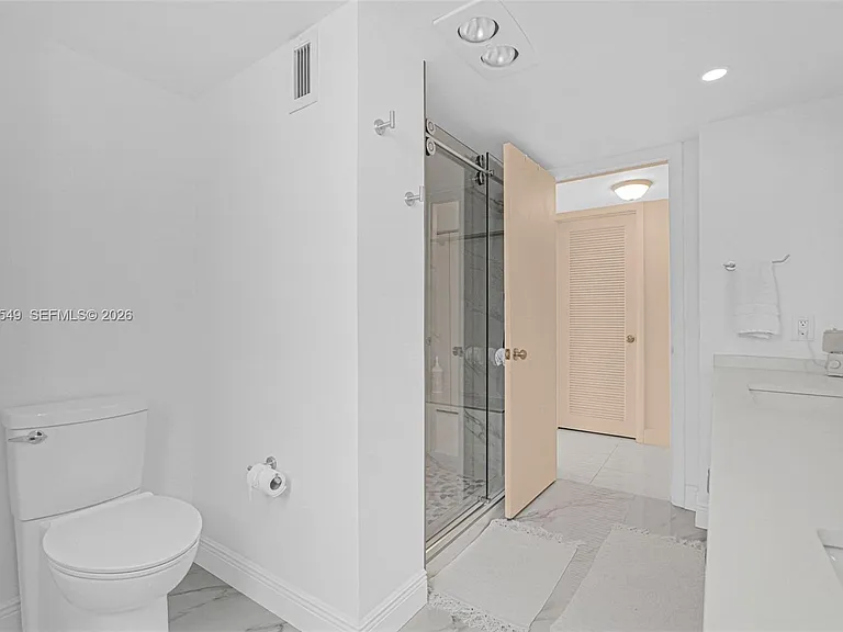 4280 Galt Ocean Dr #2F — Photo 27