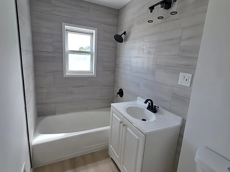 742 Havemeyer Ave — Photo 6