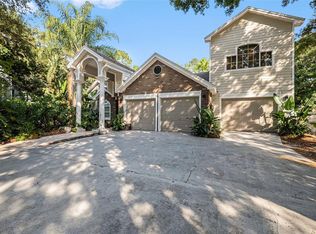 5002 Swallow Dr, Land O Lakes, FL 34639