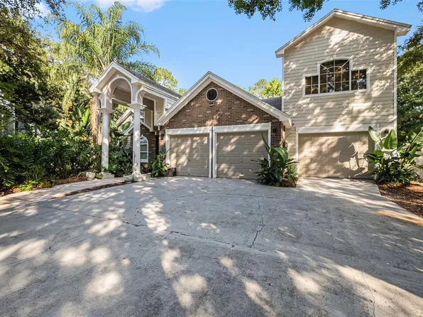5002 Swallow Dr, Land O Lakes, FL 34639