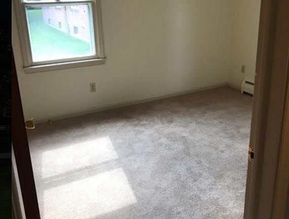 3rd image of 285 Evans St APT 4