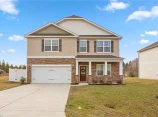 6903 Quarter Horse Dr, Trinity, NC 27370