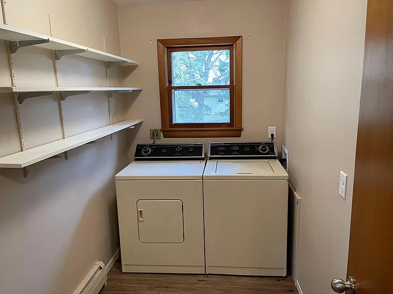608 S Anderson St — Photo 17
