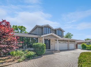 8049 W 88th St, Hickory Hills, IL 60457