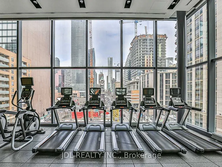 7 Grenville St #5008 — Photo 10