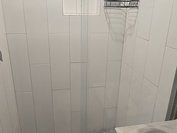 4th image of 1823-1825 S 10th St #4