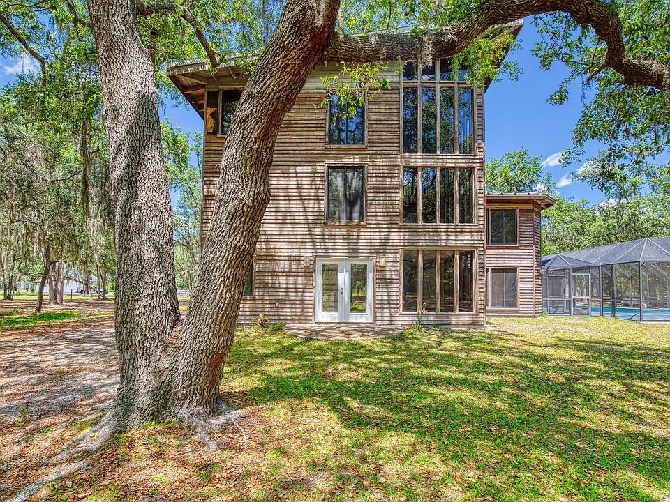 1st image of 131 Pinto Ln
