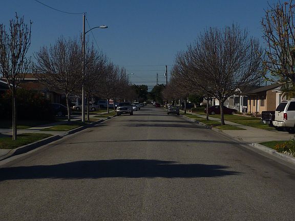 2nd image of 6006 Adenmoor Ave