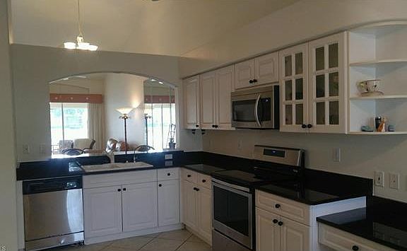 4th image of 8188 Ibis Cove Cir #B-208