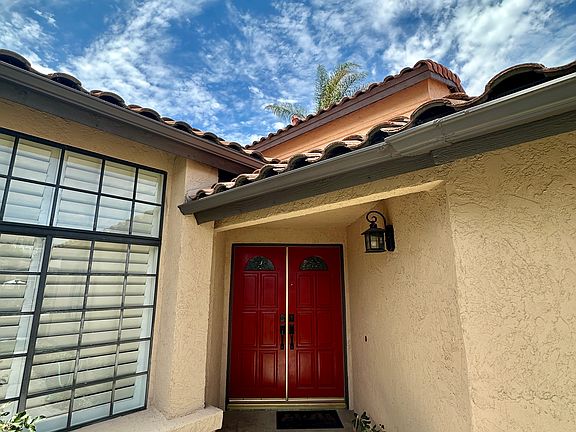 4th image of 1043 Cordova Dr