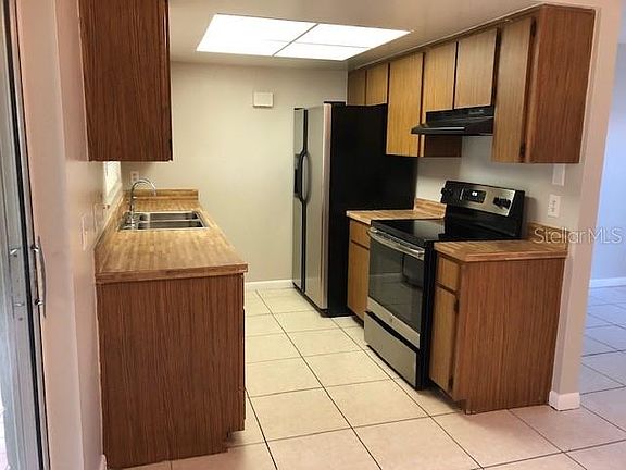 5th image of 2943 Arcata Ln