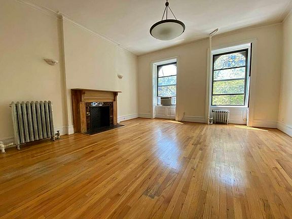 3rd image of 339 W 84th St #5A