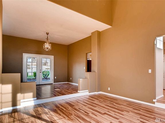 5th image of 7653 68th St NE