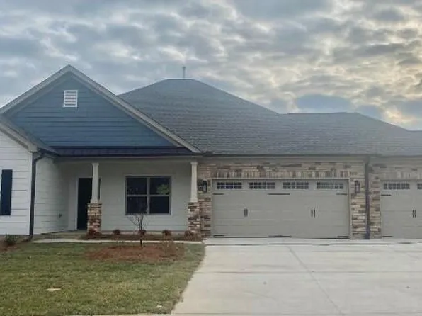 203 Royal Pines Dr, Trinity, NC 27370