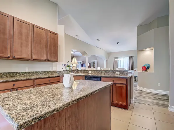 4378R Crosswhite Ct, Spring Hill, FL 34609