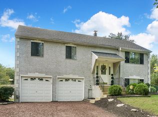 85 Andover Rd, Jackson, NJ 08527