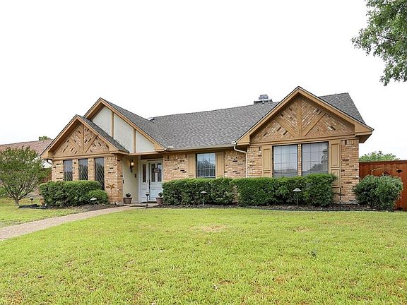 2nd image of 3613 Diamondhead Dr