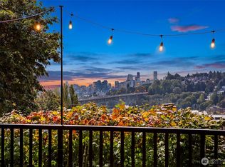 3951 Evanston Ave N, Seattle, WA 98103