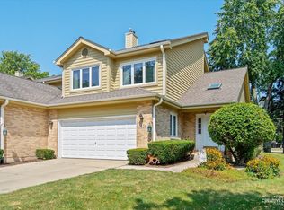 1436 Coventry Ct, Darien, IL 60561