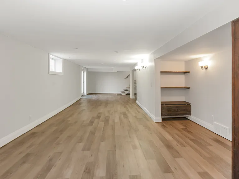 86 Duncan St W #86 DUNCAN ST W — Photo 33