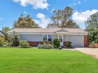 1033 Coe St, Altus, OK 73521